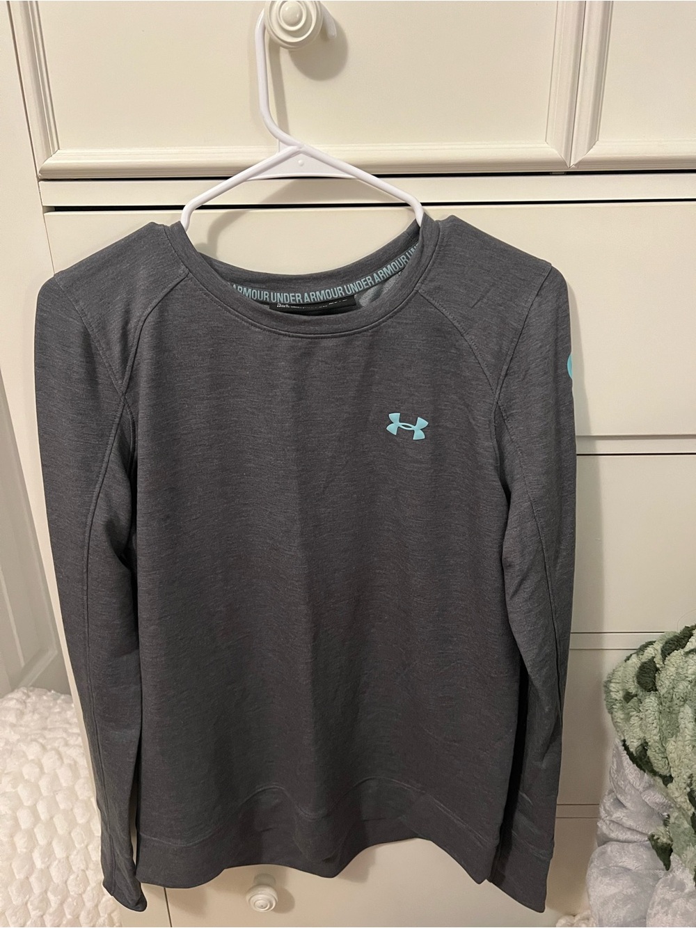 Under Armour Gray Long-Sleeve Tee with Teal Logo